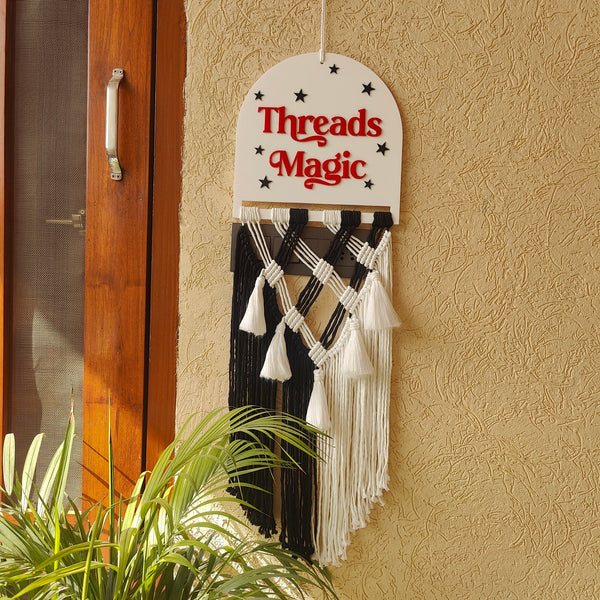 Macrame - Arched Nameplate