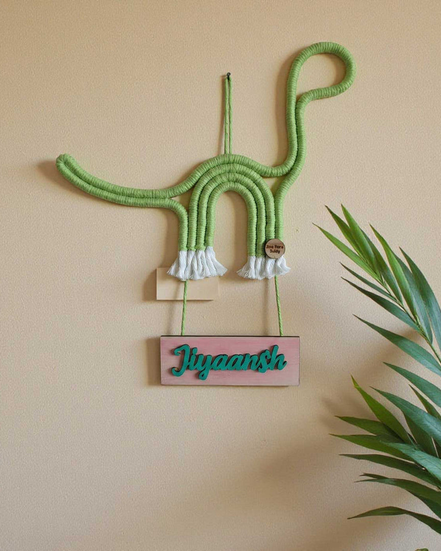 Macrame Dinosaur - Nameboard